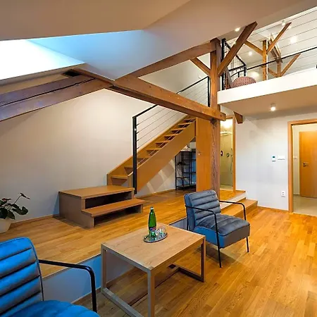 Hotel Tři Knížata 4*